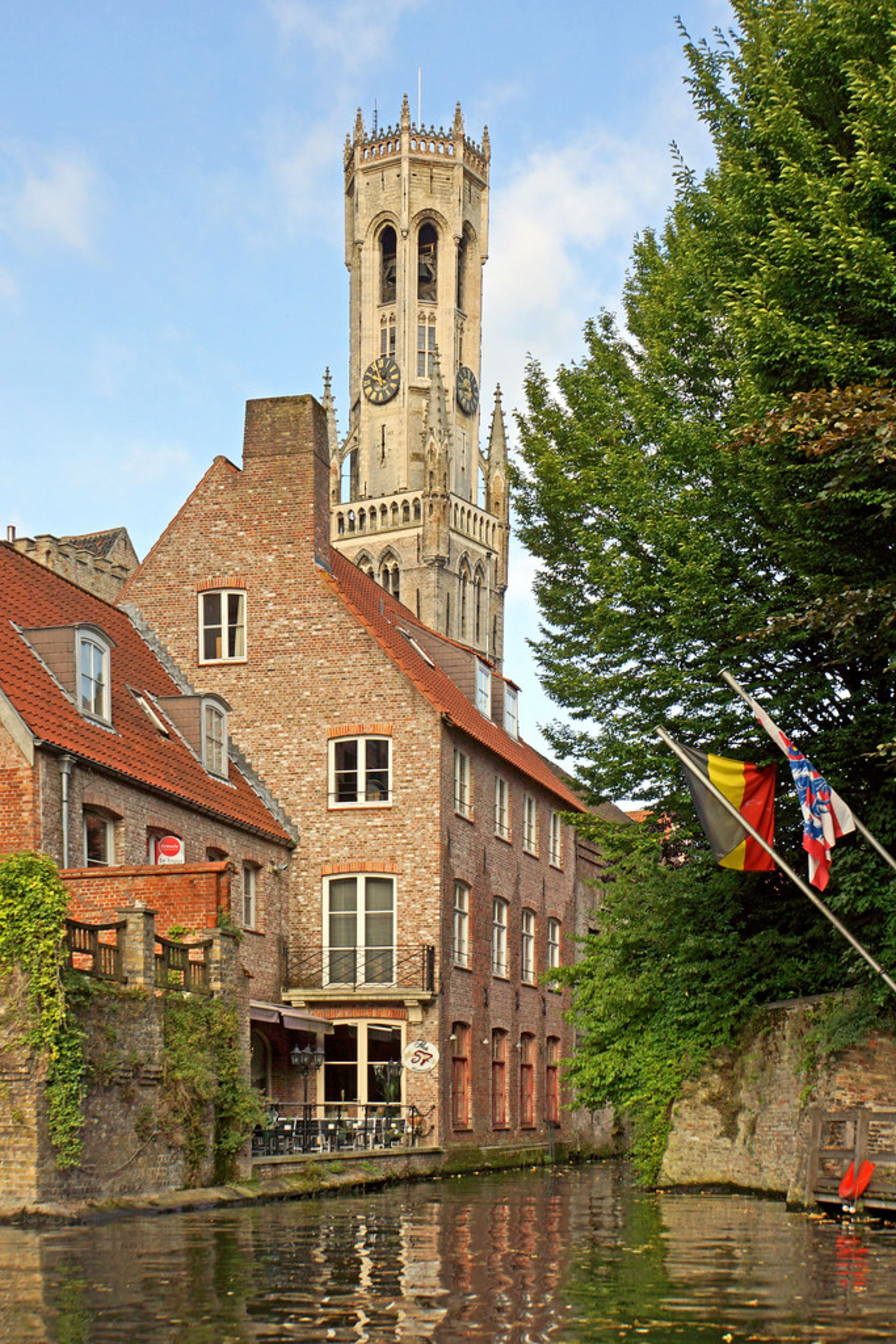 Dijver Canal
