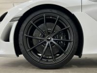 McLaren 750S Spider thumbnail 5