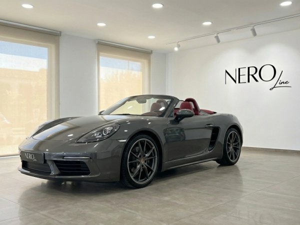 Porsche 718 Boxster S 2019 - Convertible - View 1 - Luxury Car Rental