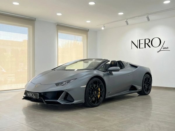 Lamborghini Huracan Evo Spyder 2024 - Convertible - View 1 - Luxury Car Rental