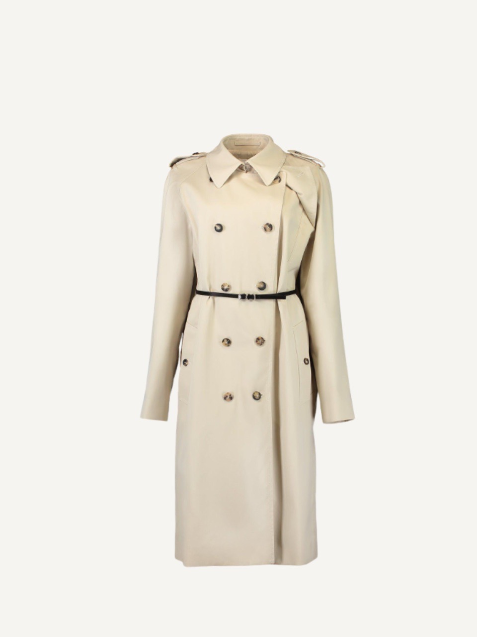 Classic Trench Coat Look