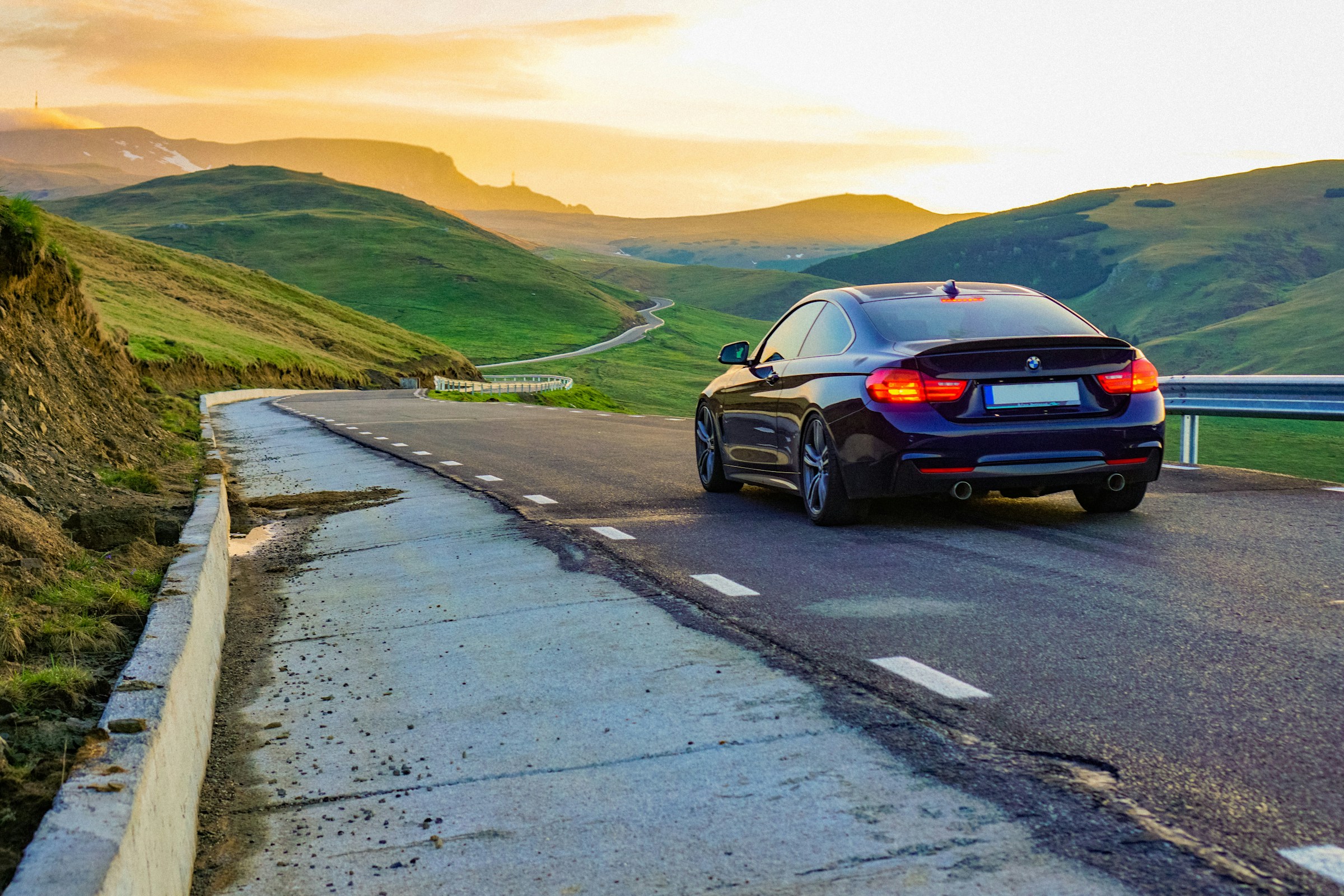 Explore Your Dream Car 3