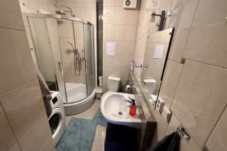 Útulný 2- izbový byt s parkovacím miestom – fotografia 4