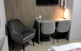 Privát Júlia - Izba s balkónom č. 5 - photo 2