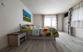 Ubytovanie Strom - Apartmán s 2 spálňami - photo 4