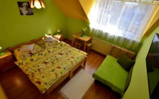 Penzión Family Rušin - Zelená dvojlôžková izba - photo 2