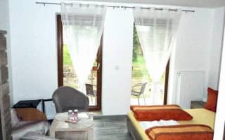 Penzión Zunama - Dvojlôžková izba s prístelkou č. 2 - photo 2