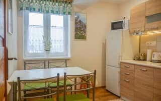 Vila Belianka - 5-lôžkový apartmán na poschodí s balkónom – fotografia 2