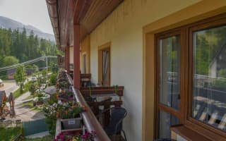 Vila Belianka - 5-lôžkový apartmán na poschodí s balkónom – fotografia 3