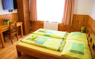 Vila Pod Bránou - Dvojposteľová izba č. 12 - photo 2