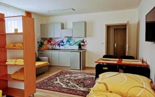 Apartmány na rohu - Apartmán s balkónom - photo 2