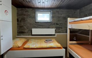 Penzión u Jurka Zuberec - Apartmán č. 1 – rodinný apartmán s krbom - photo 3