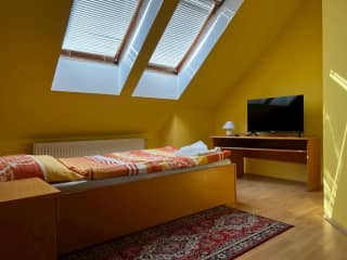 Penzión Milka Turčianske Teplice - Trojlôžková izba – fotografia 2