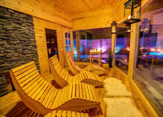 Hotel Koliba Gréta - Dvojlôžková izba s kuchynkou a terasou - drevenička - photo 4