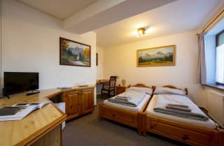 Wellness Vila Astra - Dvojlôžková izba č. 4 – fotografia 3