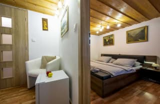 Wellness Vila Astra - Dvojizbový apartmán č. 11 – fotografia 3
