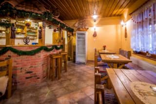 Apartmány Centrum Komfortné apartmány s bazénom v Pavcinej Lehote - Štúdio s terasou pre 4 osoby - photo 5