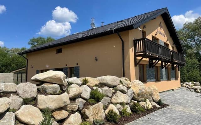 U divokej vcely - Majka – Ižipovce