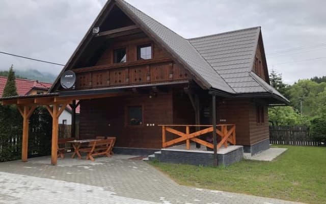 Drevenica Viktória – Liptovská Osada