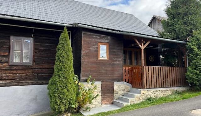 Drevenica u Porubäna – Jakubovany (okres Liptovský Mikuláš)