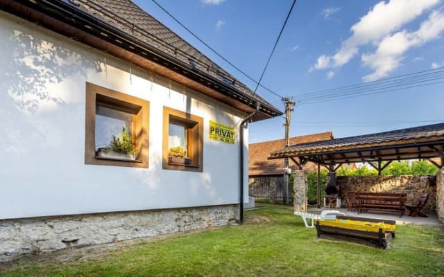 Chalupa pri vodopáde – Lúčky (okres Ružomberok)