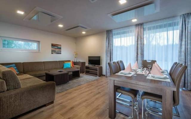 Apartmánový dom Kriváň - Apartmán 4+3 s terasou – Ivachnová