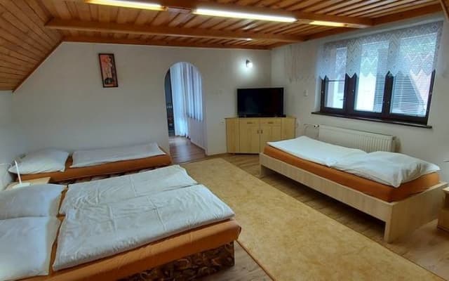 Ubytovanie Helena - Apartmán s dvomi spálňami – Červený Kláštor