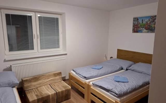 BUBO Penzión - Trojlôžková izba s prístelkou č. 5 – Moravany