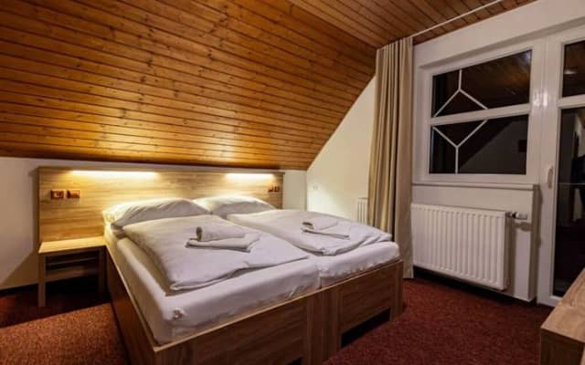 Penzión Lomnicky - Dvojlôžková izba štandard – Stará Lesná