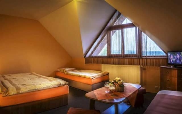 Penzión Palušák - Trojlôžková izba s prístelkou – Stará Lesná