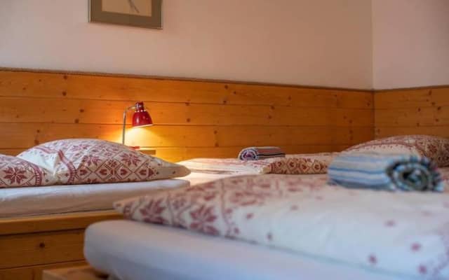 SOVA Hotel&Restaurant - 4 Štvorlôžková izba s manželskou posteľou – Ždiar