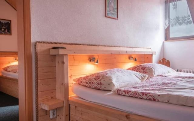 SOVA Hotel&Restaurant - 2 Päťlôžková izba s dvomi spálňami – Ždiar