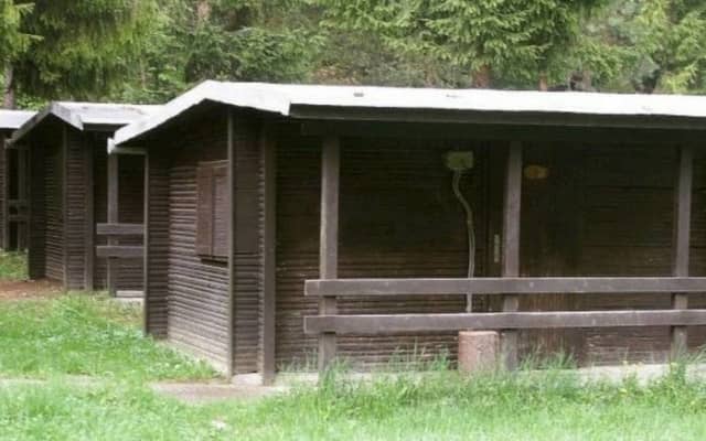 Camp Zlaté kopyto - Chatka trojlôžková – Lipovce