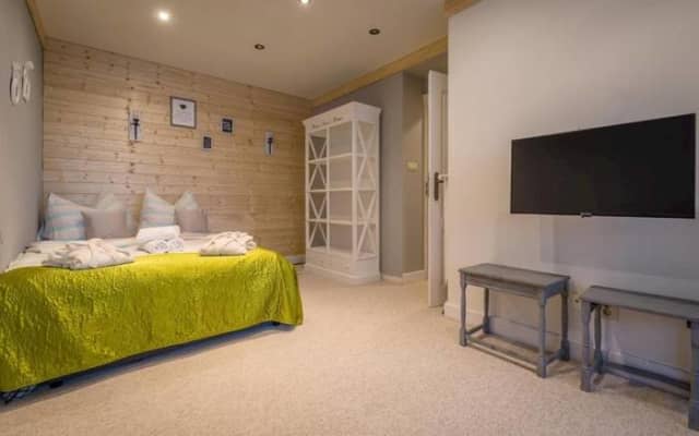 Vila House Family - Rodinná izba s dvoma spálňami – Poprad