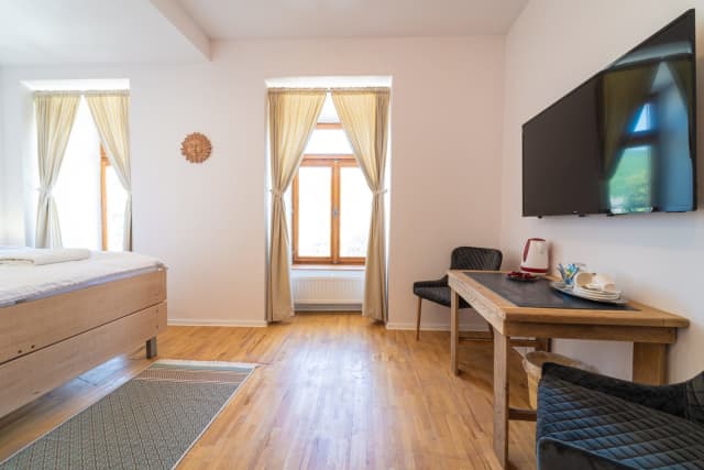 Bed & breakfast Hugo - Trojlôžková izba s bočným výhľadom (7) – Plešivec
