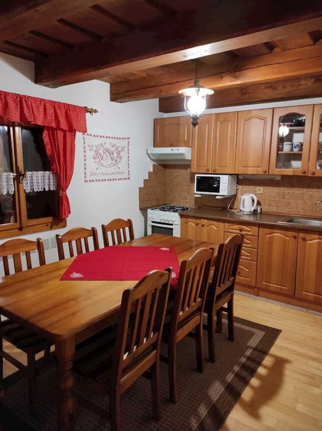 Drevenica za vodou - Väčší apartmán – Liptovské Revúce