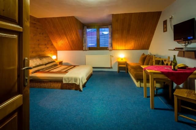 Apartmány Centrum Komfortné apartmány s bazénom v Pavcinej Lehote - Štúdio v podkroví – Pavčina Lehota