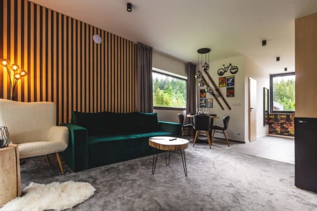 MALINO RESORT & RESIDENCES - SKI AND BIKE APARTMENTS Moderné apartmány v chaletoch Ružomberok - Apartmán s 1 spálňou a terasou Chalets in Ski & Bike Park – Ružomberok