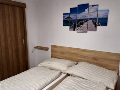 BUBO Penzión - Štvorlôžková izba s prístelkou č. 4 – moravany