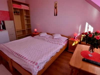 Penzión Family Rušin - Ružová štvorlôžková rodinná izba – veľká lomnica