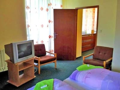 Turistická ubytovňa Veterník - Dvojlôžková izba – kremnica