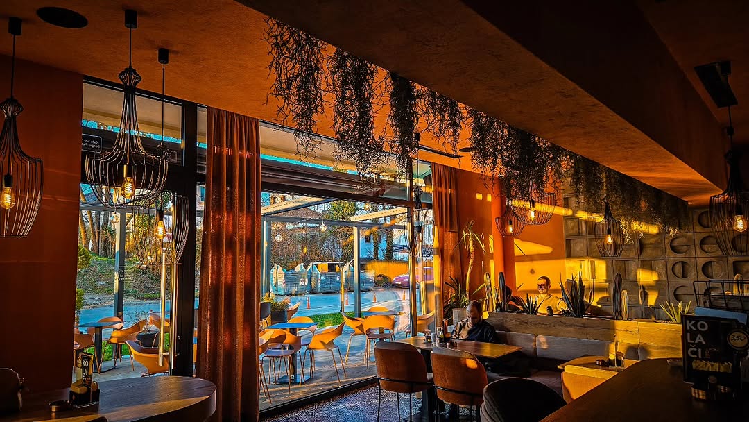 Interijer Sierra bar
