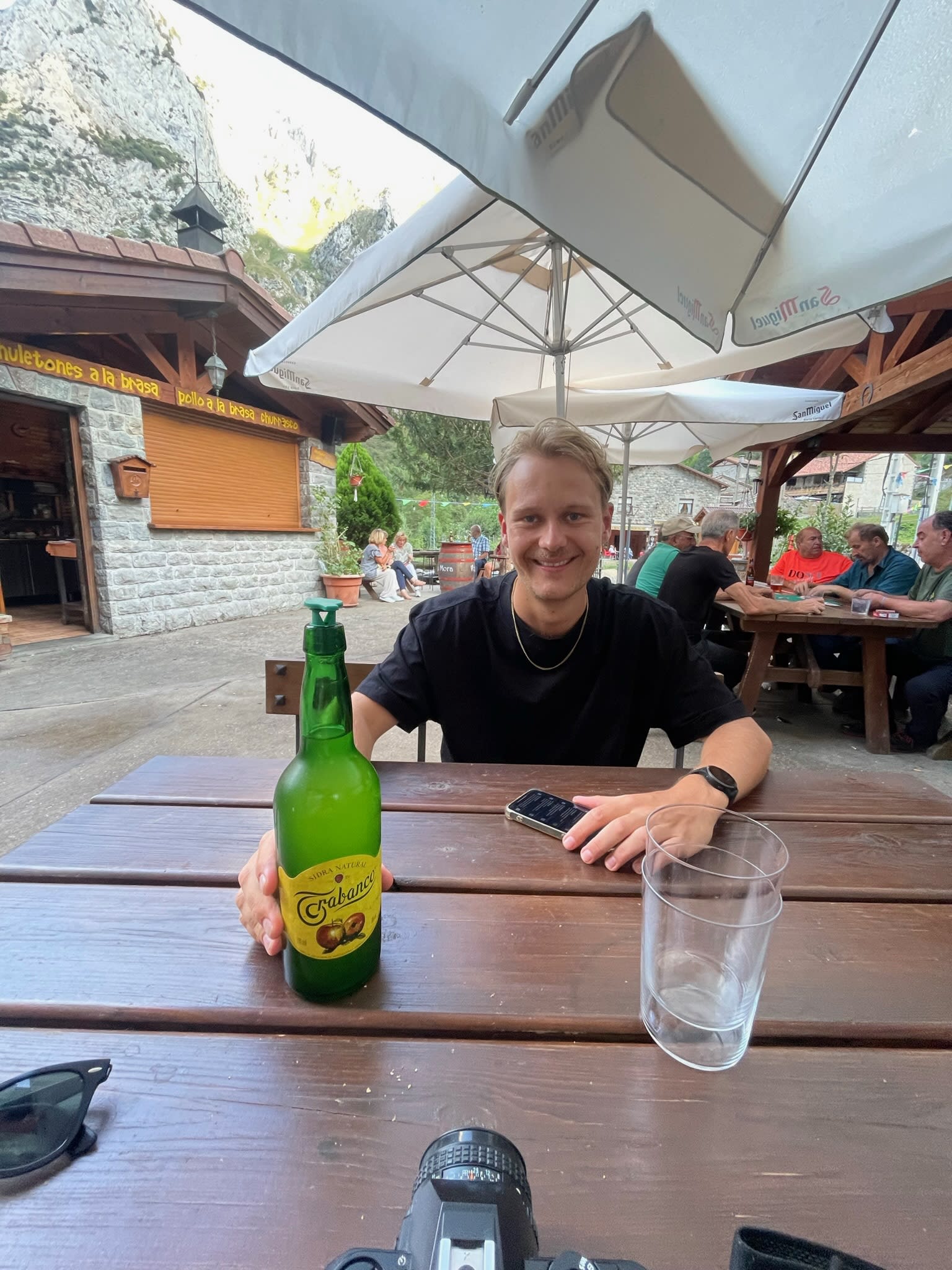 Sidra drinken in Asturië: zo doe je dat