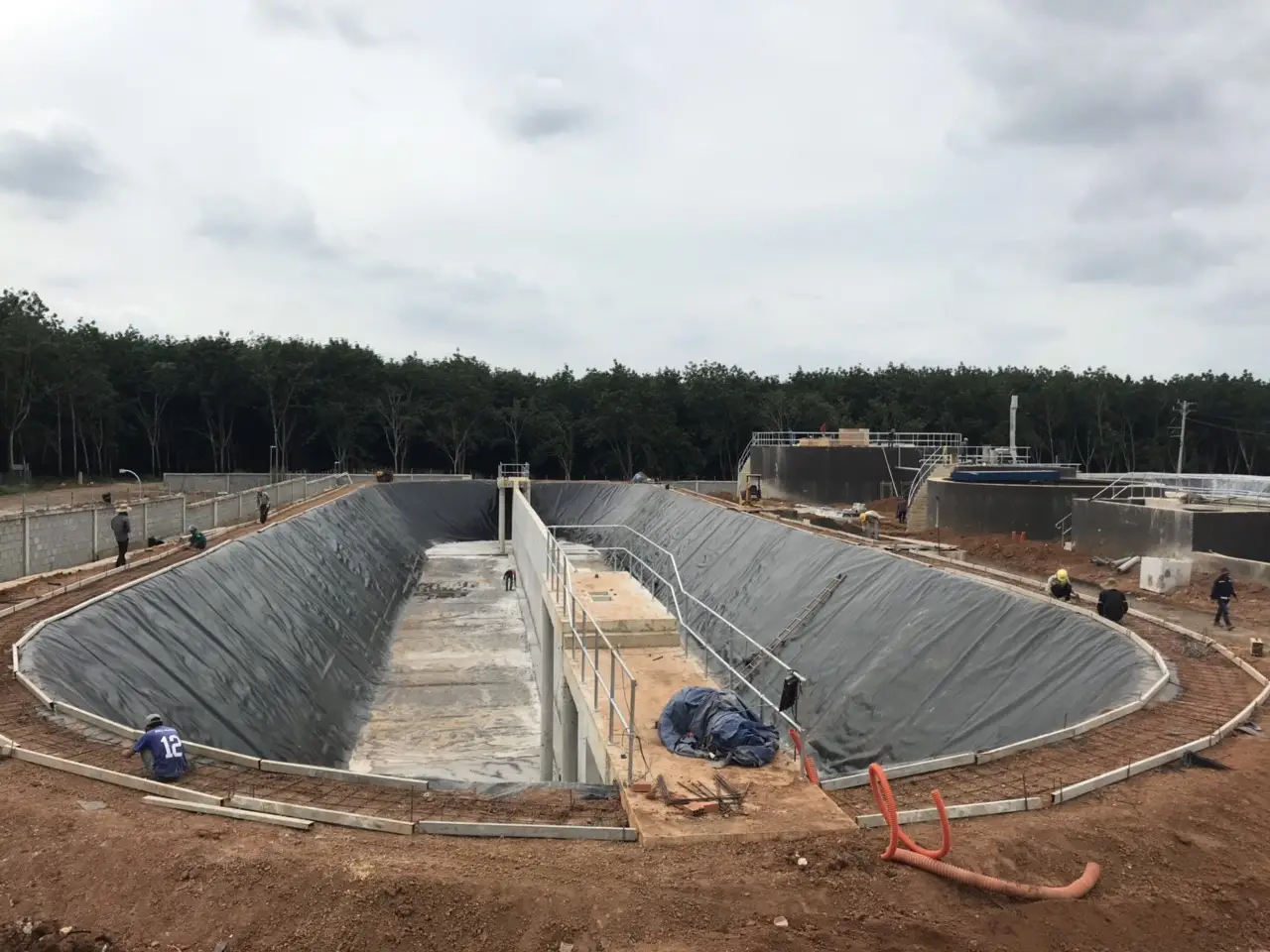 Báo giá màng chống thấm HDPE 0.5mm 