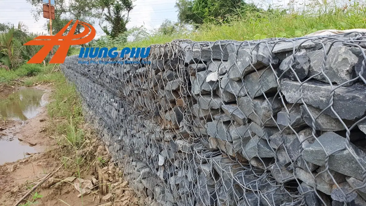 Rọ đá bọc nhựa PVC