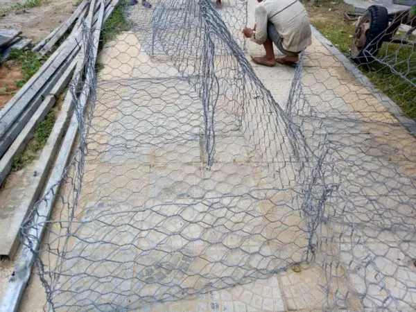 Rọ thảm đá trong công tác lót kênh mương thủy lợi và bảo vệ đê điều