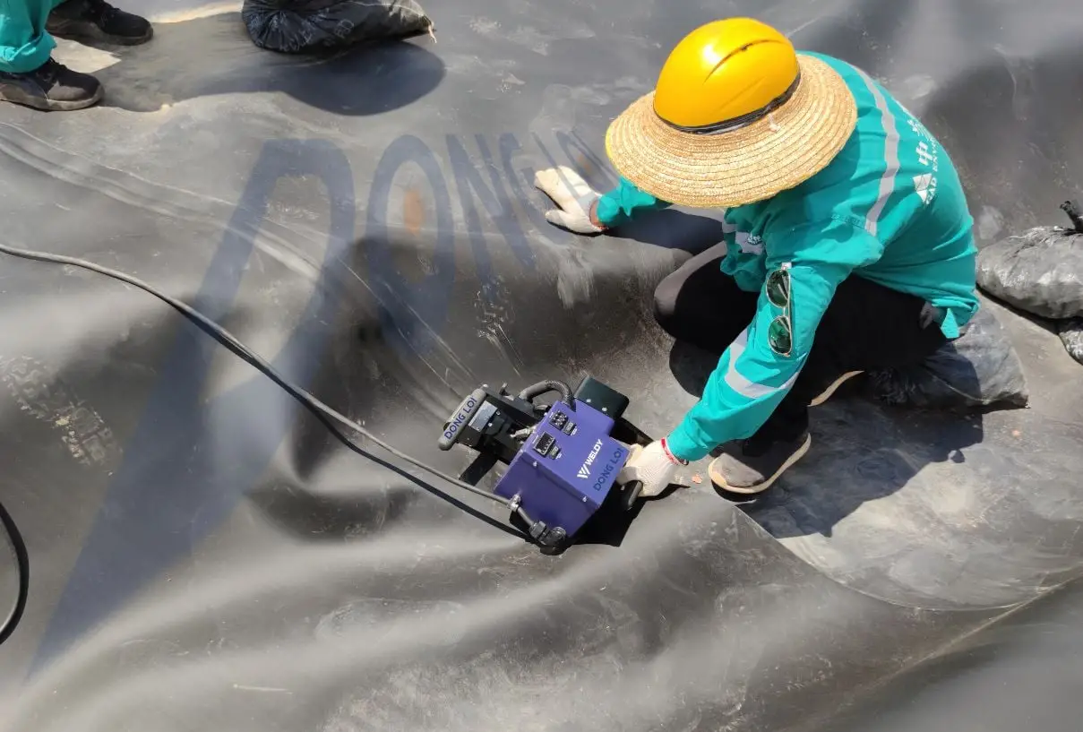 Thi công màng chống thấm HDPE - Quy trình chi tiết cập nhật năm 2023