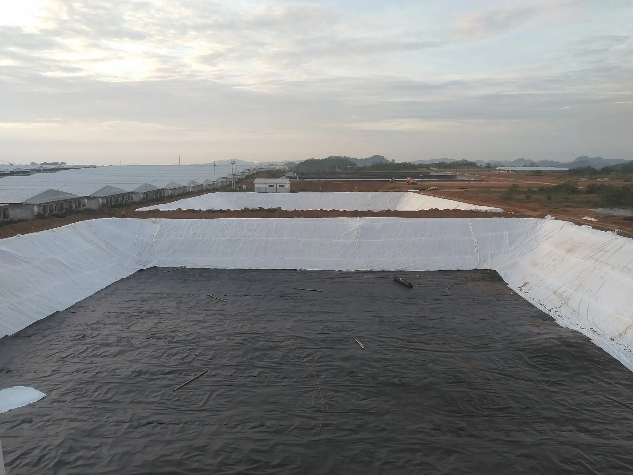 Thi công màng chống thấm HDPE - Quy trình chi tiết cập nhật năm 2023