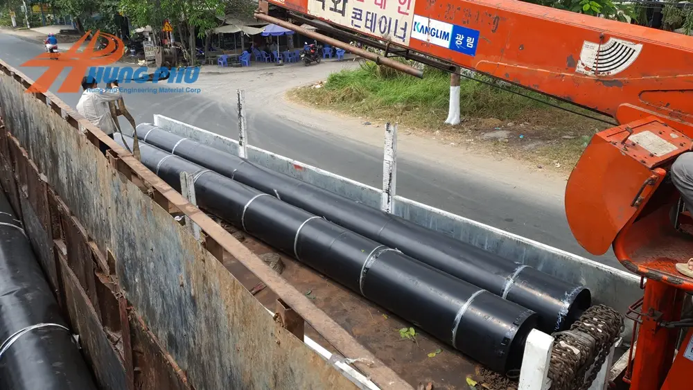 Bạt HDPE 0.5 mm giải pháp thông dụng trong lót ao nuôi trồng thủy sản và hồ chứa nước nông nghiệp