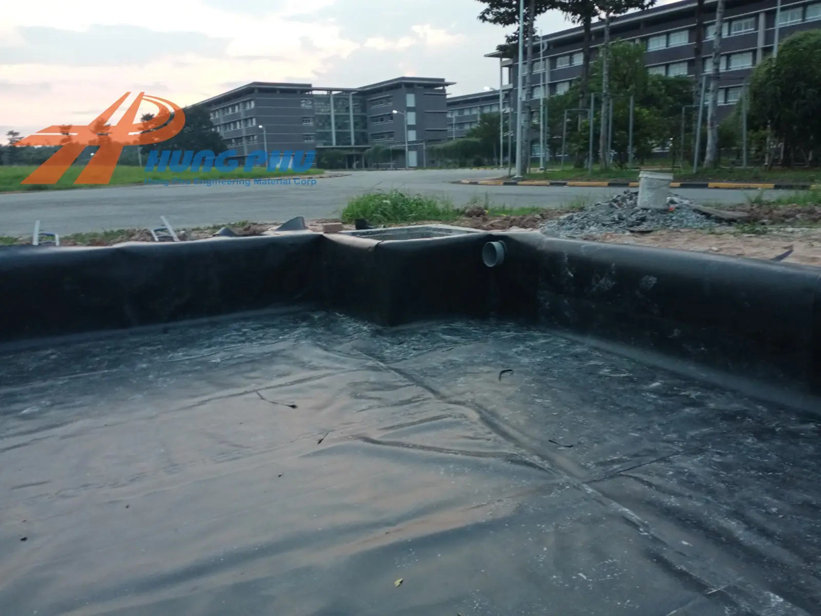 Báo giá màng chống thấm HDPE - Cập nhật chính xác và liên tục từ Hưng Phú